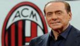 برلسكوني: بيع ميلان شر لا بد منه