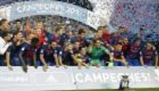 برشلونة يسقط إشبيلية مجددا ويتوج بالسوبر الإسباني