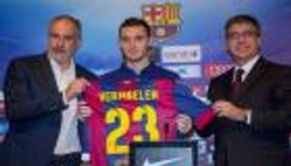 فيرمايلين سبب إطاحة برشلونة بمديره الرياضي العام الماضي