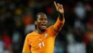 دروجبا يقاضي صحيفة بسبب اتهامه بالسرقة