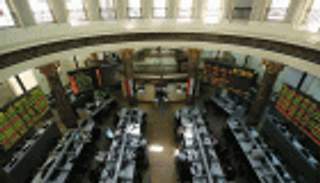 تراجع مؤشرات البورصات الأوروبية والمصرية بعد اختفاء الطائرة