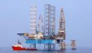 خفض خام دبي 0.25 دولار عن "العماني" لشحنات أكتوبر