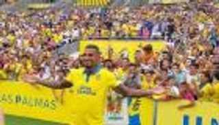 لاس بالماس: بواتنج أشهر لاعب في تاريخنا