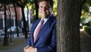 عضو بريال مدريد: بيريز يستخدم القوة لكتم أصوات معارضيه