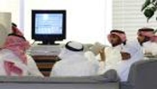 الأسهم القيادية تدعم المؤشر السعودي صباحا