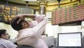 البورصة المصرية تواصل نزيف الخسائر ومؤشرها الرئيسي يهبط 4.4%