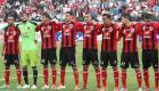 متصدر الدوري الجزائري يتلقى الهزيمة الثانية على التوالي