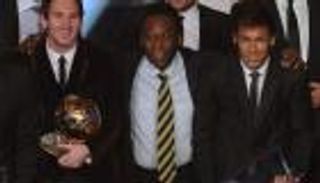 بيليه: مهاجم سانتوس أفضل 10 مرات من نيمار