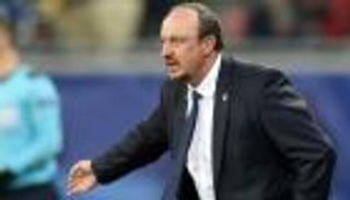 بينيتيز يكيد رونالدو بالتقرب من رودريغيز وبنزيمة 