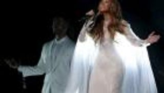 بيونسيه "ملكة المفاجأت" تقهر شائعات عن زواجها بـ "ليمونيد"