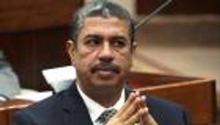 نائب الرئيس اليمني يصل مأرب وسط حراسة إماراتية