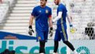 ديل بوسكي: عدم مشاركة كاسياس قرار 