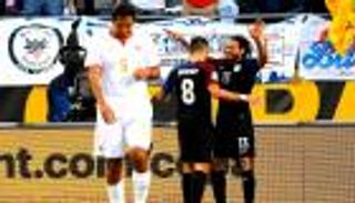 ثلاثية أمريكا الافتتاحية تمنحها رقمًا خاصًا في الـ