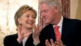 هل يصبح بيل كلينتون "الرجل الأول" بأمريكا