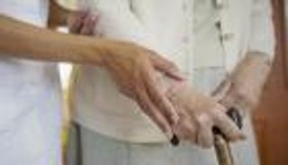 اضطرابات المشي مؤشر على الإصابة بالزهايمر