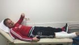 إصابة مدرب أياكس بقطع في وتر أكيليس