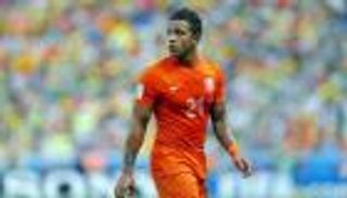 استبعاد ديباي وهنتيلار من قائمة هولندا لتصفيات المونديال