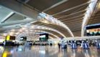 مطار أبوظبي الدولي يطلق نظاما جديدا للتحقق من وثائق السفر كأول مطار في المنطقة