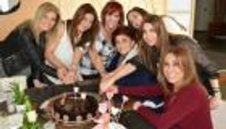 نانسي عجرم في عيد الأم: أسعدوا أبناءكم .. فالحياة كلمح البصر