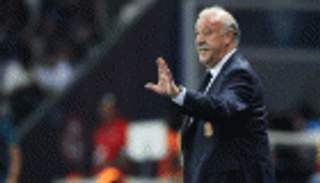 ديل بوسكي يحذر إسبانيا بعد التأهل لثمن نهائي اليورو