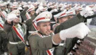 4 أسباب تجعل إيران متمسكة بالتدخل في اليمن