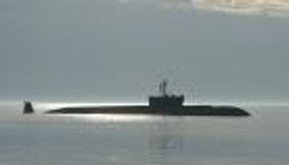 روسيا تبني غواصة نووية مجهزة بصواريخ