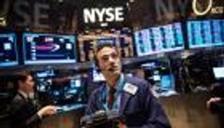 شركات الطاقة تهبط بمؤشرات الأسهم الأمريكية