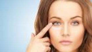 5  نصائح للتخلص من الهالات السوداء .. بينها الشاي