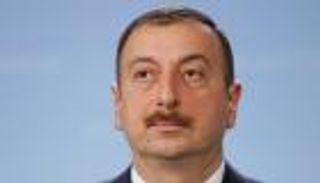 29 مفقودًا جراء حريق منصة نفطية في أذربيجان