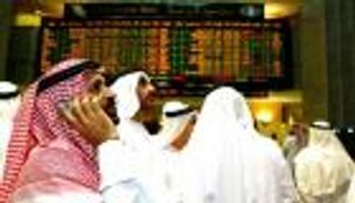 أسهم الشركات المتوسطة تدعم بورصات الخليج