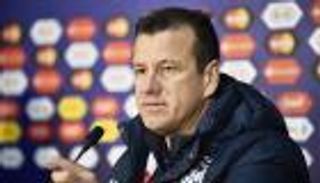 دونجا: نيمار أفضل من ميسي ورونالدو