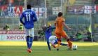 فيديو.. إصابة مخيفة للاعب في الدوري الإيطالي