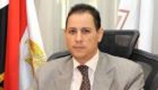 رئيس بورصة مصر يقر بوجود أزمة جديدة في تدبير الدولار للأجانب