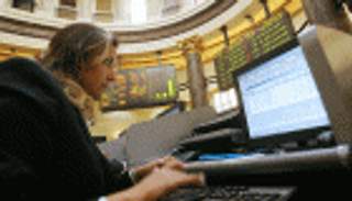 المستثمرون العرب يدعمون بورصة مصر بصافي مشتريات قدرها مليار جنيه