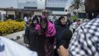 السيسي يعزي أسر ضحايا الطائرة المصرية المنكوبة