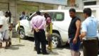 مسلحون يغتالون قائدًا عسكريا بأبين ومسؤولا بالمخابرات في عدن