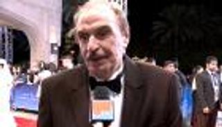 عزت العلايلي لـ"العين": الفن سياسة يجب ألا تضلل الجمهور