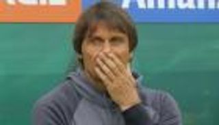 كونتي يطالب لاعبيه بنسيان 