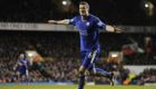 ليستر يُفاجئ توتنهام ويتقاسم الصدارة مع أرسنال