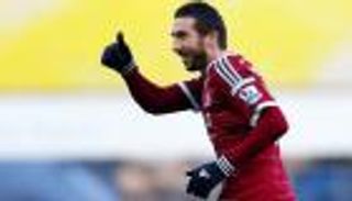 ليل يسحق موناكو ويتمسك بأمل الشامبيونزليج