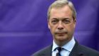 نايجل فاراج يستقيل من زعامة حزب الاستقلال البريطاني