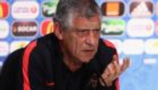 ردود غاضبة من مدرب البرتغال بسبب ناني وانتقادات الأداء