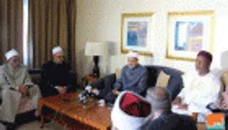  بالصور .. 10 أسئلة سألها النيجيريون لشيخ الأزهر في أبوجا؟