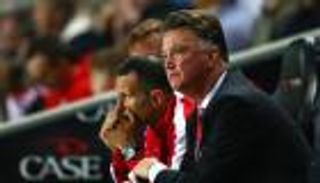 مصير غامض ينتظر فان جال في اليونايتد قبل اختبار الكأس