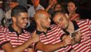 لاعبو الإفريقي مهددون بالطرد من فيلاتهم بسبب انخفاض المستوى