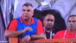 مدرب الأهلي الإماراتي يكشف سر طرده المتكرر من الملعب