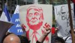 الحزب النازي الأمريكي: فوز ترامب فرصة لبناء كتلة للبيض