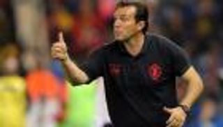 مدرب بلجيكا يحذر لاعبيه من السذاجة أمام إيطاليا