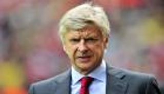 الرواتب المتدنية للحكام تصيب فينجر بالصدمة