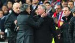 فيرغسون: إقالة مورينيو حماقة